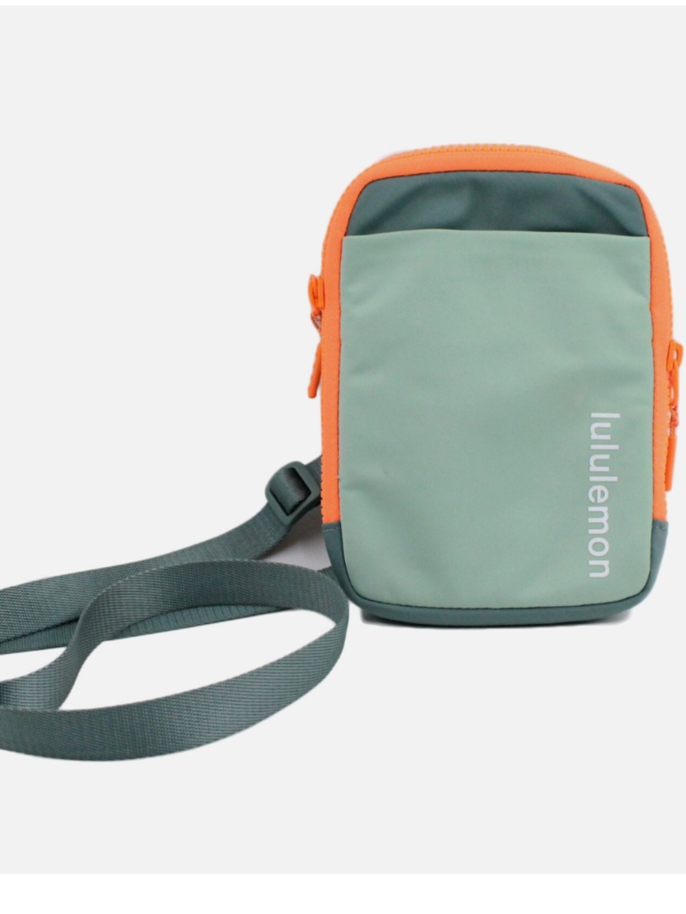Lululemon Easy Access Crossbody Bag in Arctic Green/Tidewater Teal